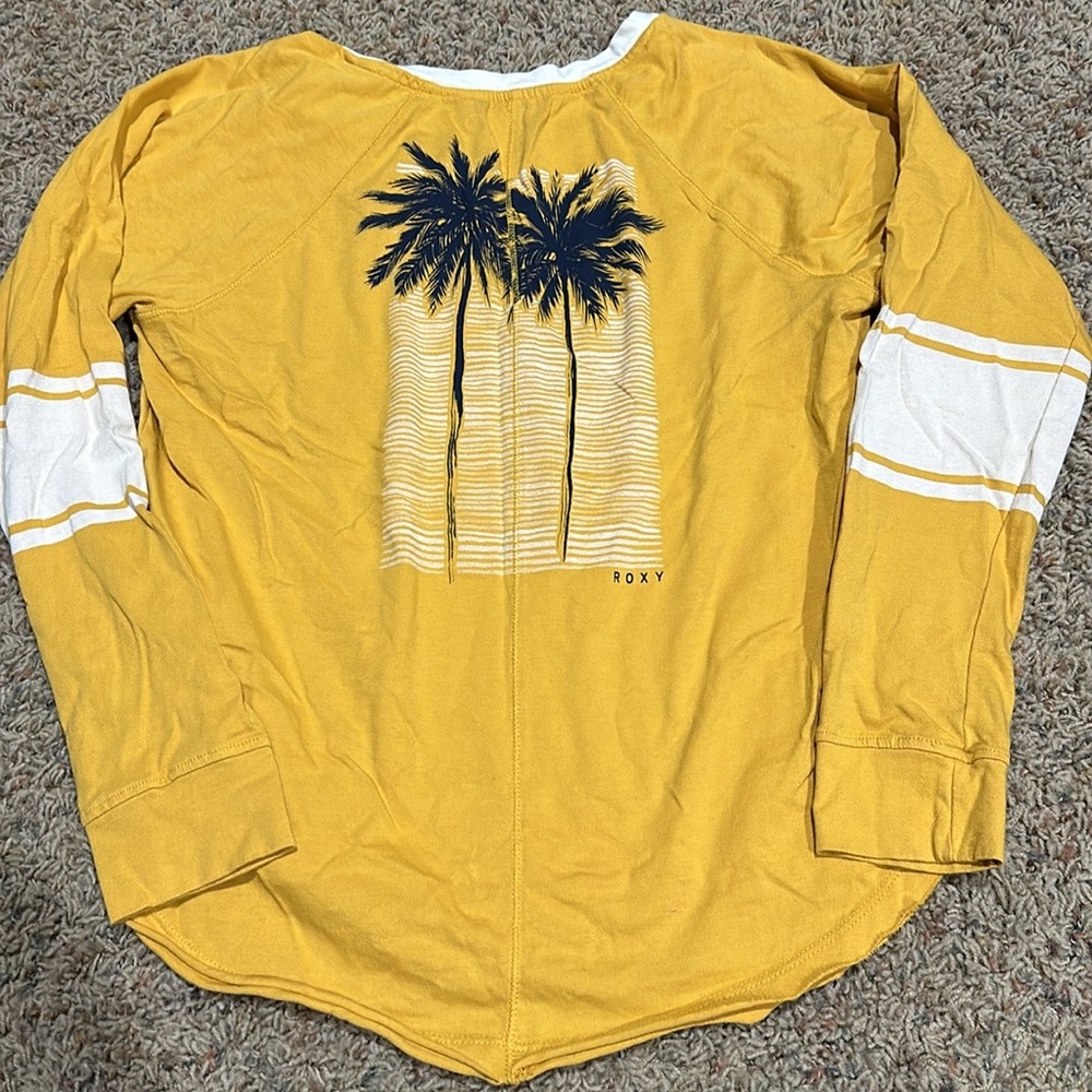 Roxy palm long sleeve tee sz XS